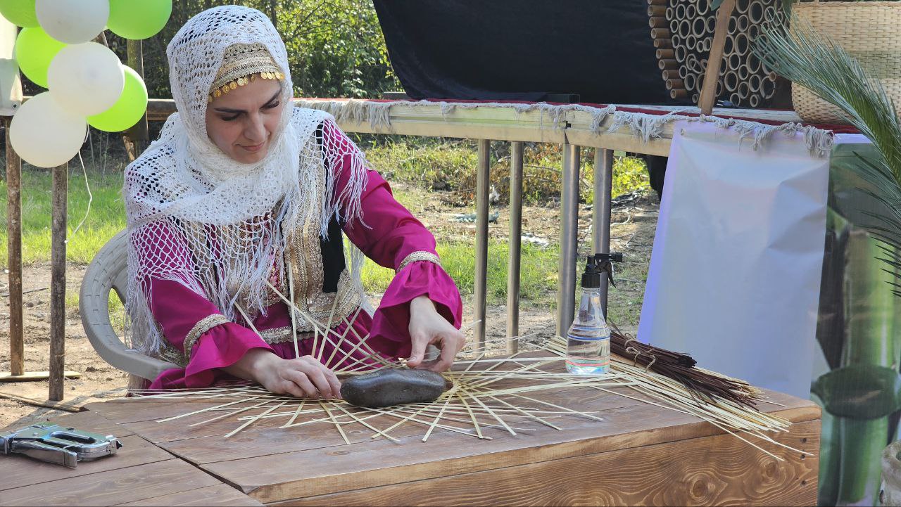 جشنواره بامبو در لاهیجان